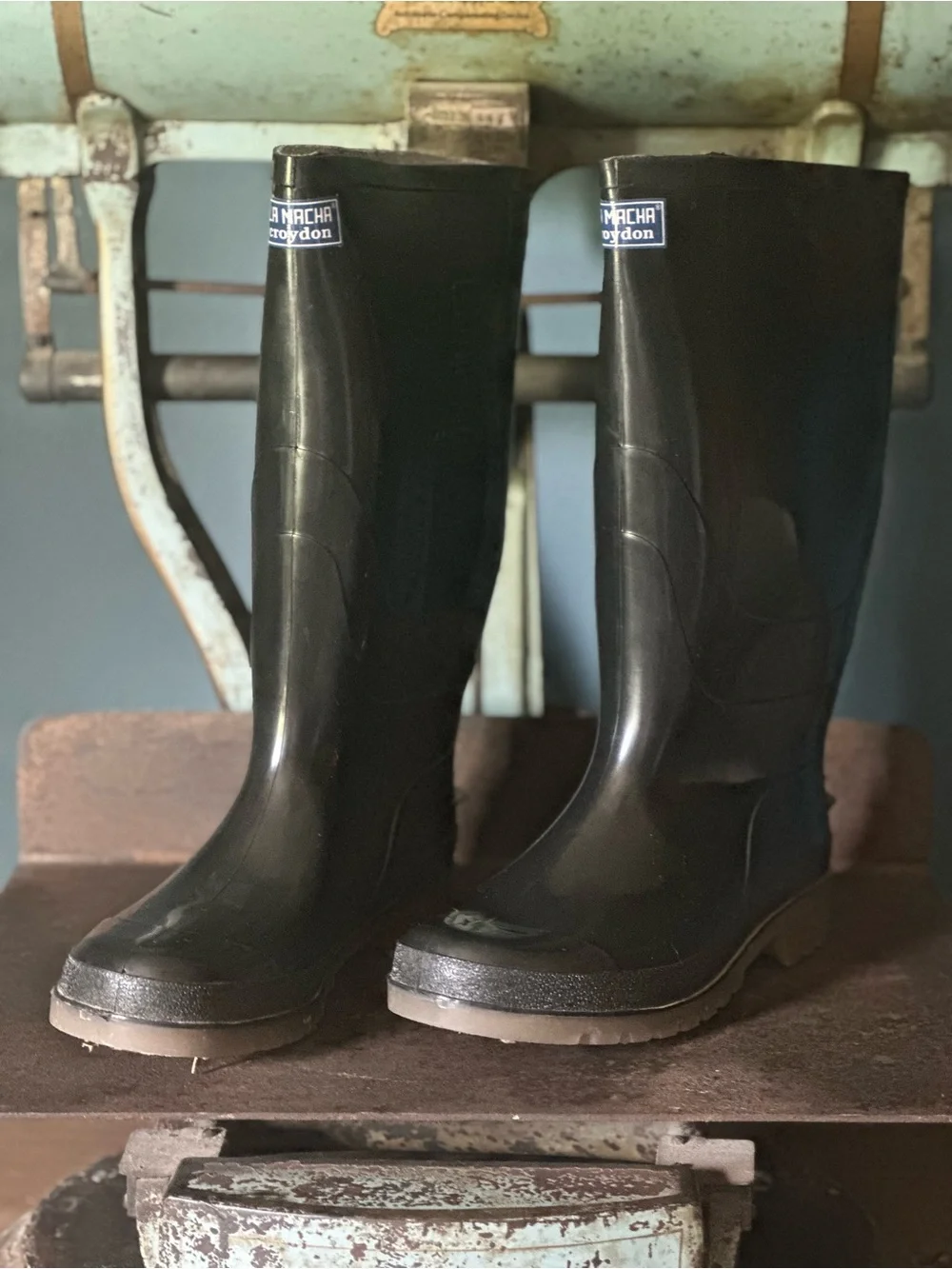 Women’s rain boots